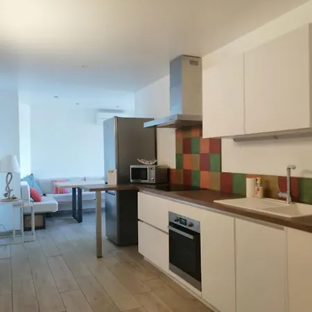 Le Bon Port Ξενοδοχείο 3*