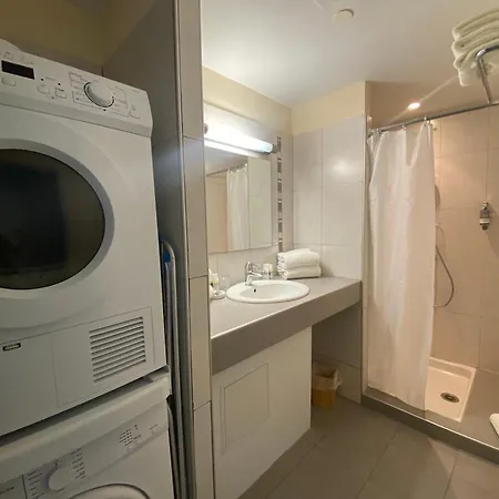 Le Bon Port Ξενοδοχείο Κολιούρ