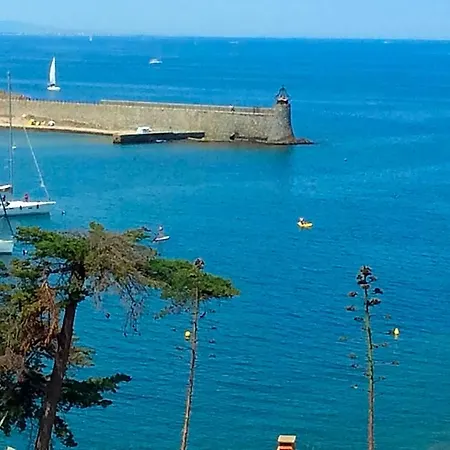 Le Bon Port 3*
