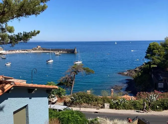 Le Bon Port Hotel Collioure