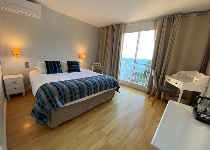 Hotel Le Bon Port 3*