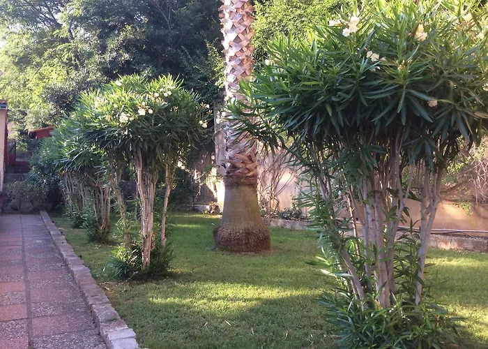 Le Bon Port Hotel Collioure